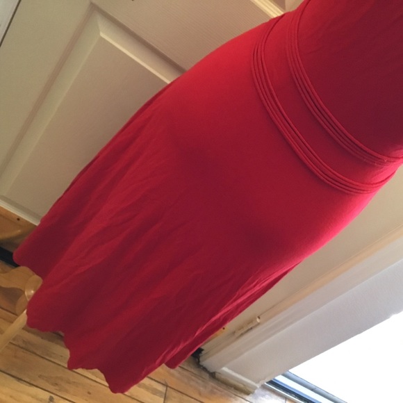 📦 DONATED 📦 Red Sleeveless Jersey Knit Dress - Picture 5 of 10